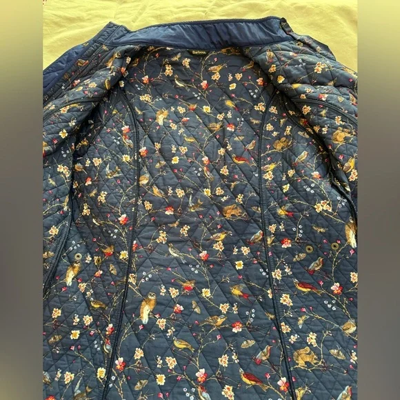 Barbour Quilted Jacket, size 14 - Picture 3 of 7